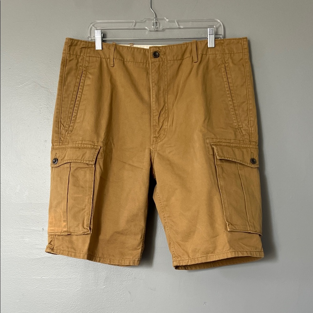 Levi's Caramel Brown Cargo Shorts with Button Flap Pockets